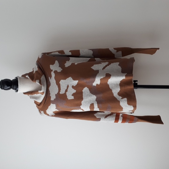 Mystree camouflage sweater - Picture 1 of 6